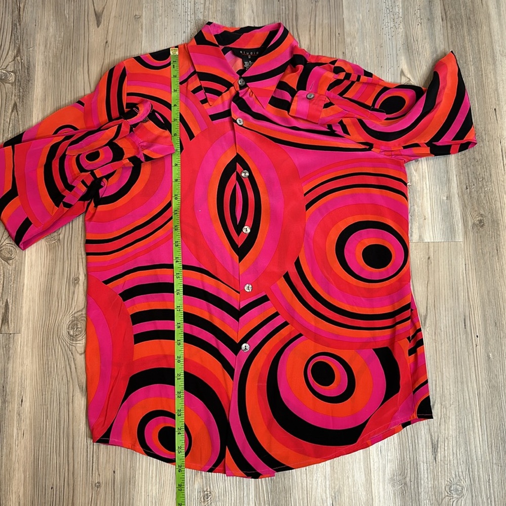EUC Studio G 100% Silk Retro Style Pink/Blk/Orange Button Down Shirt, 8 - Picture 5 of 7